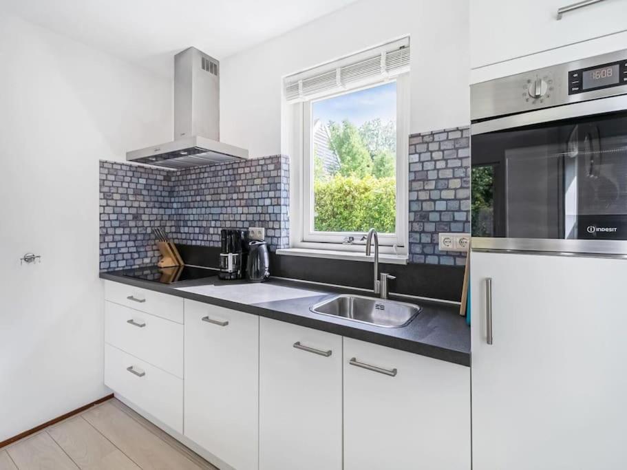 Holidayhouse Zeeland * Zonnemaire